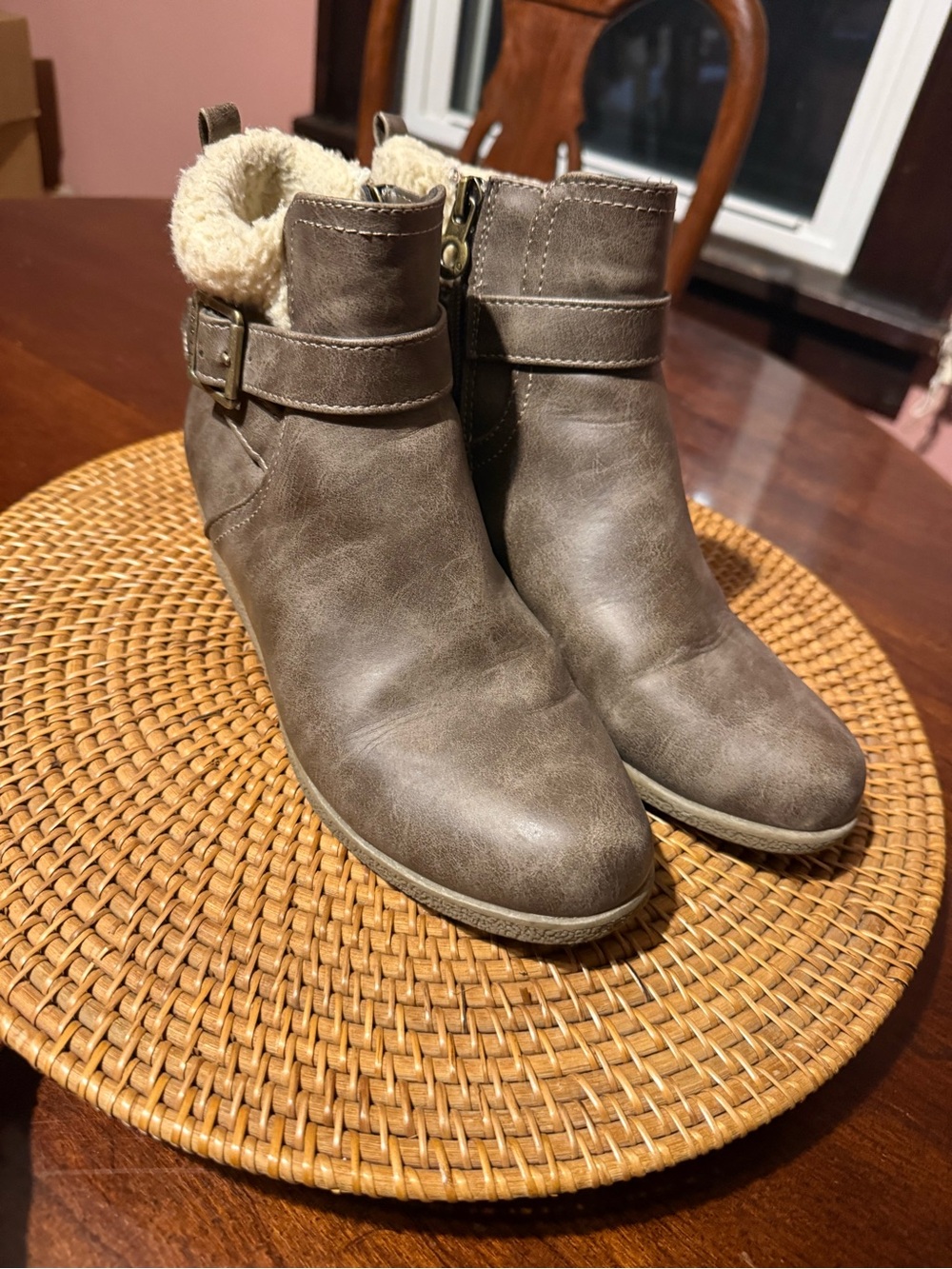 Sporto Taupe Faux Leather Ankle Bootie with Shearling Cuff - Picture 5 of 9